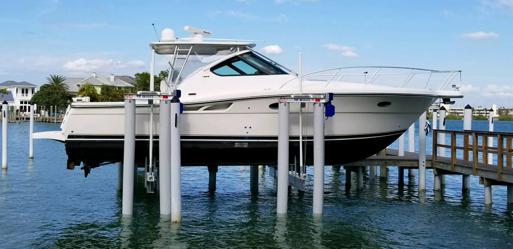 How to Choose the Right Shallow Water Boatlift for Your Dock